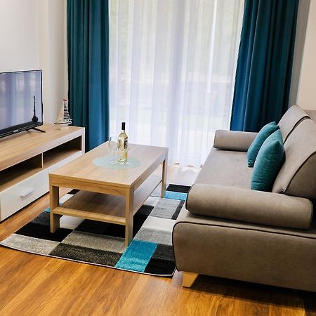 Apartment & Room Marina Borki - Apartamenty Zefir Аугустов Екстериор снимка